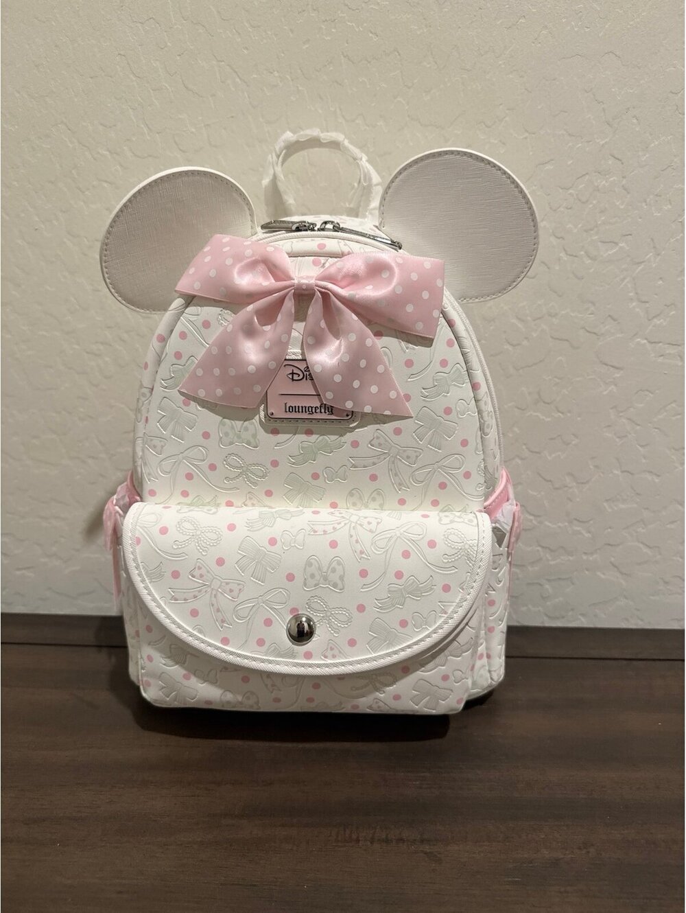 Loungefly Disney Minnie Mouse Bows & Ribbons Backpack NWT